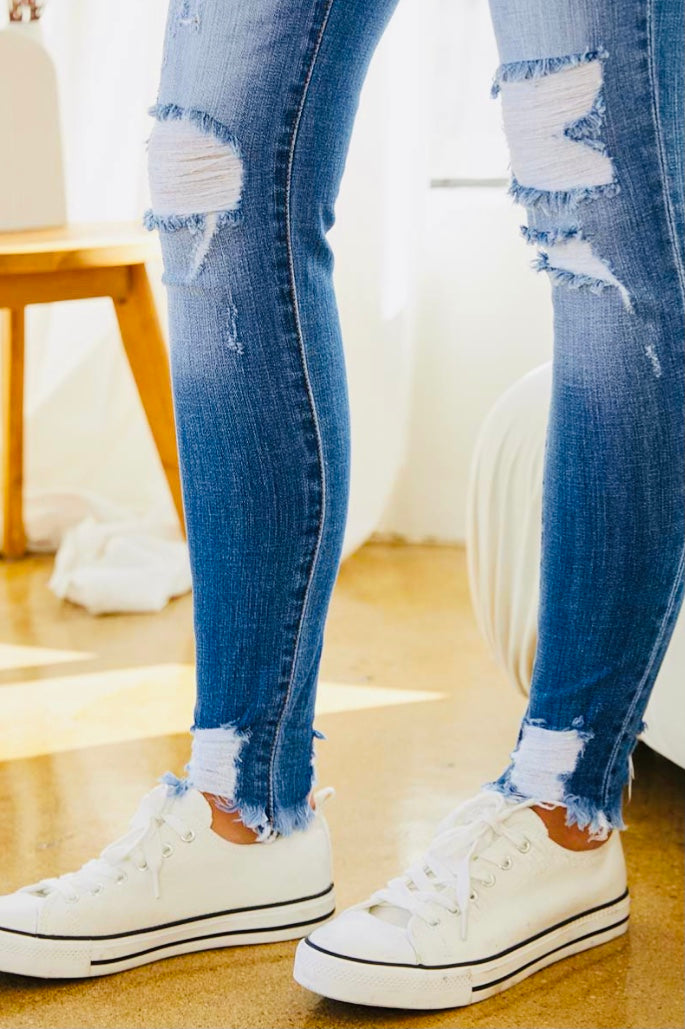 KanCan Medium Wash Distressed Jeans