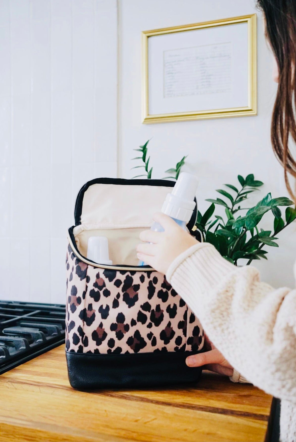 Leopard Chill like a Boss Bottle Bag