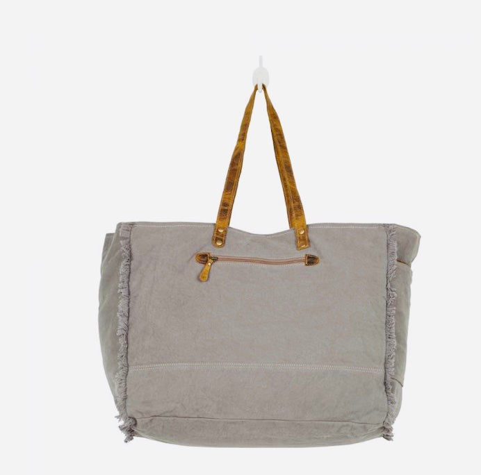 Dreamy Affair Weekender Bag