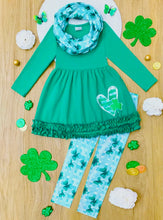 Load image into Gallery viewer, St.Patty’s Lucky Clover Print 3 Piece Set
