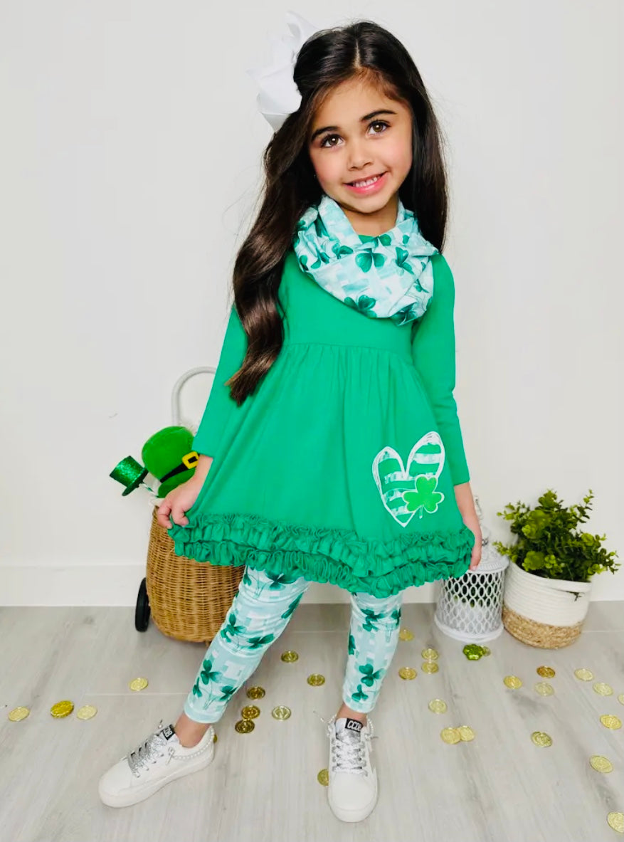 St.Patty’s Lucky Clover Print 3 Piece Set