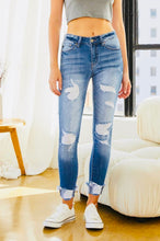 Load image into Gallery viewer, KanCan Medium Wash Distressed Jeans
